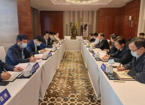 密集赴沪 市委书记与市长的招商引资新动向